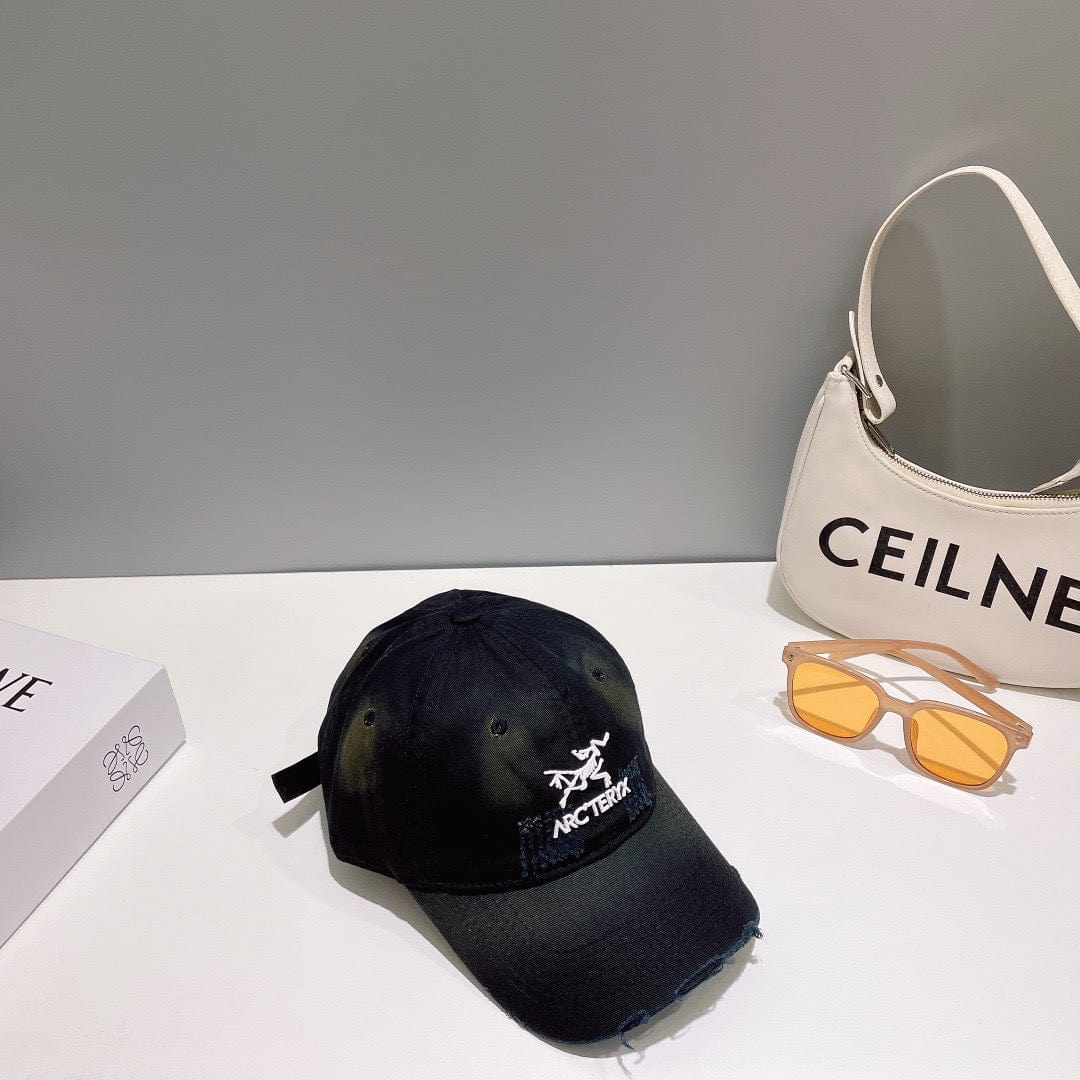 Tunde Store ARCTERYX Caps | Outdoor Performance - Stylish Adventure Gear