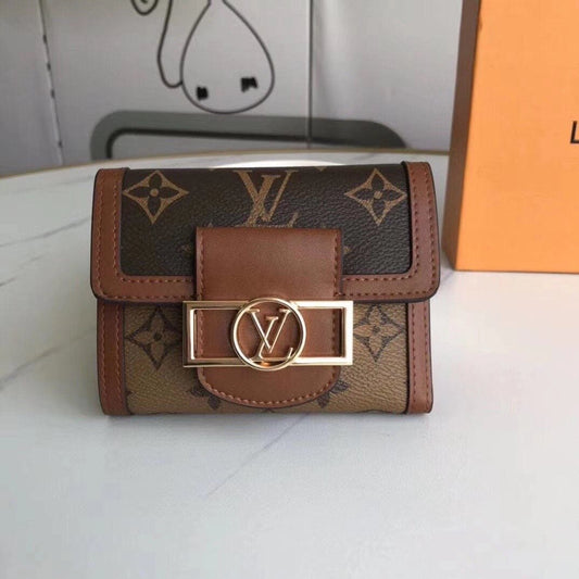 Tunde Store Brown Monogram Louis Vuitton Leather Wallet
