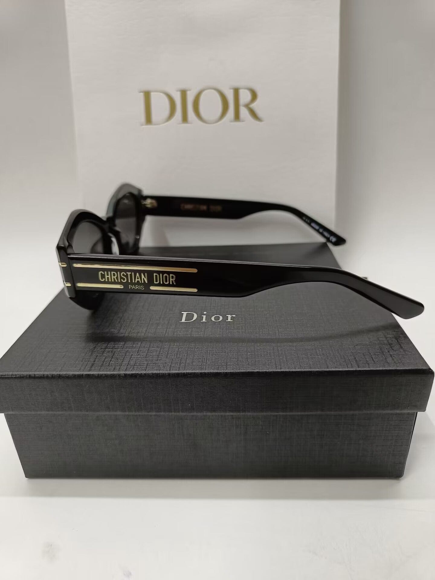 Tunde Store CD Black Sunglasses for Women