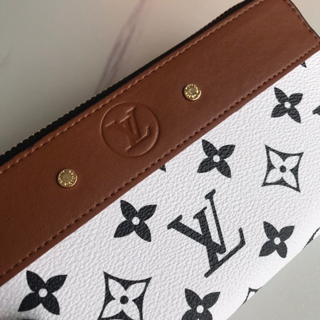 Tunde Store Chocolate Louis Vuitton Leather Zipper Wallet