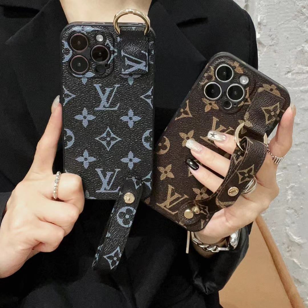 Tunde Store Classic Louis Vuitton iPhone Case With Handle | iPhone 12 to iPhone 15