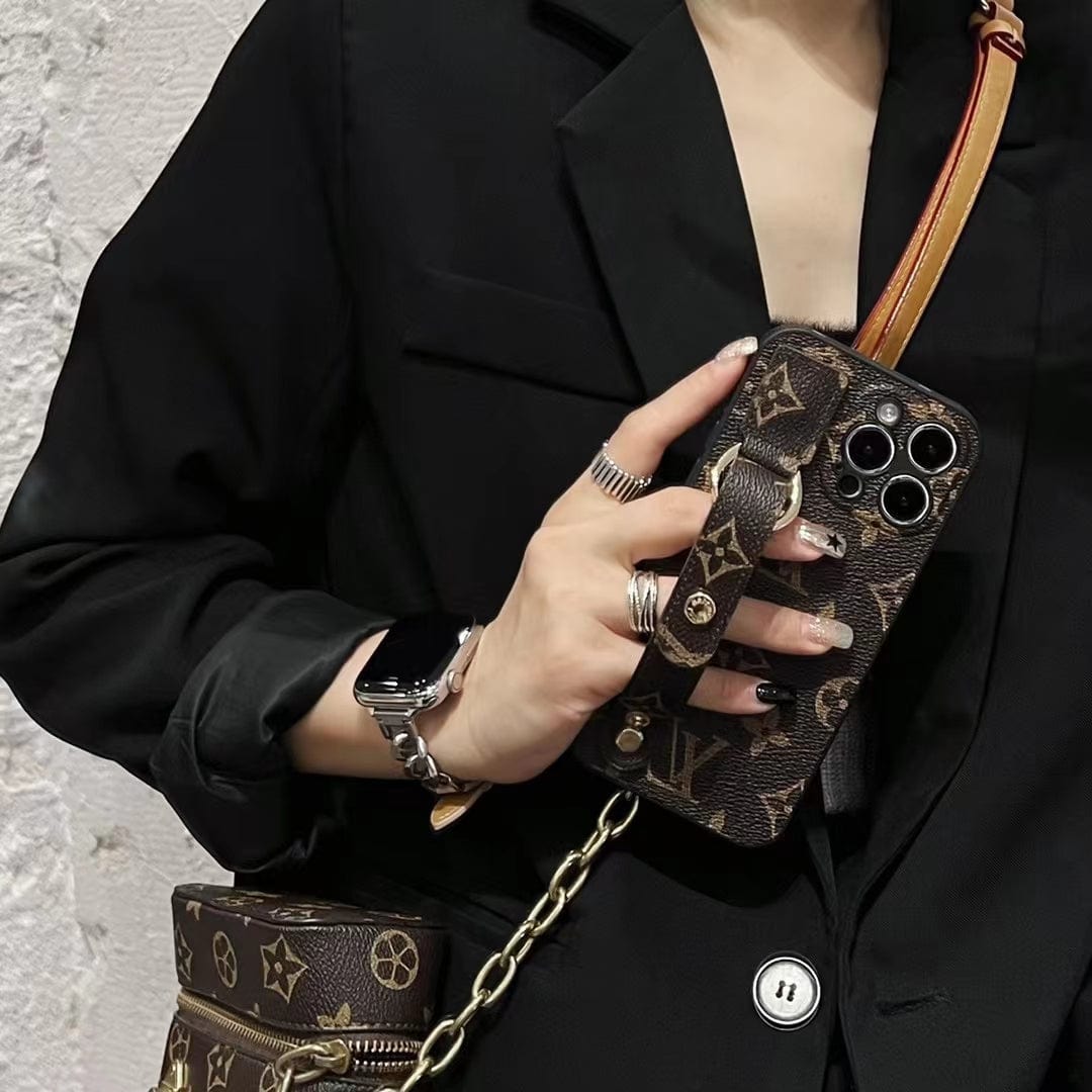 Tunde Store Classic Louis Vuitton iPhone Case With Handle | iPhone 12 to iPhone 15