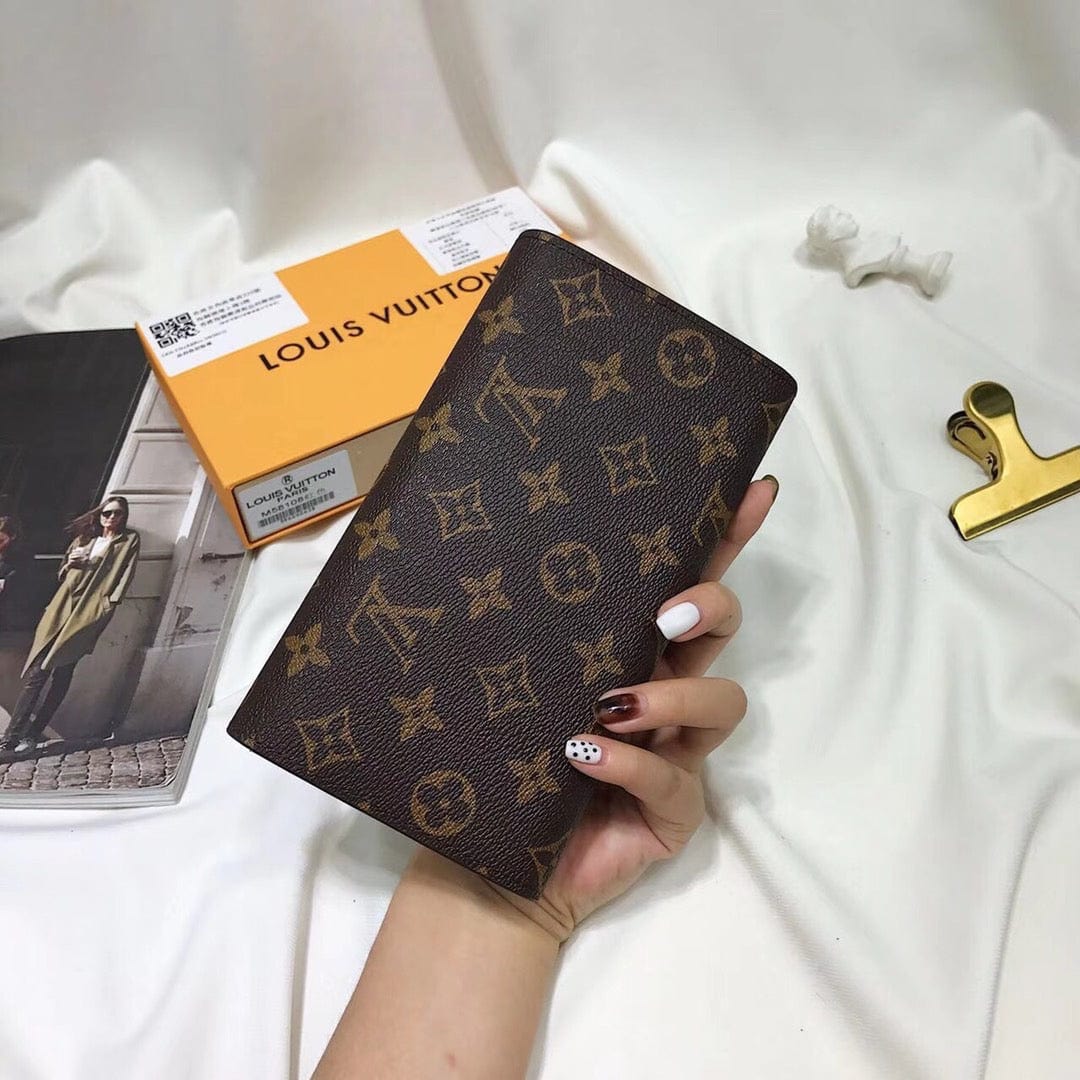 Tunde Store Damier Azur Louis Vuitton Wallet