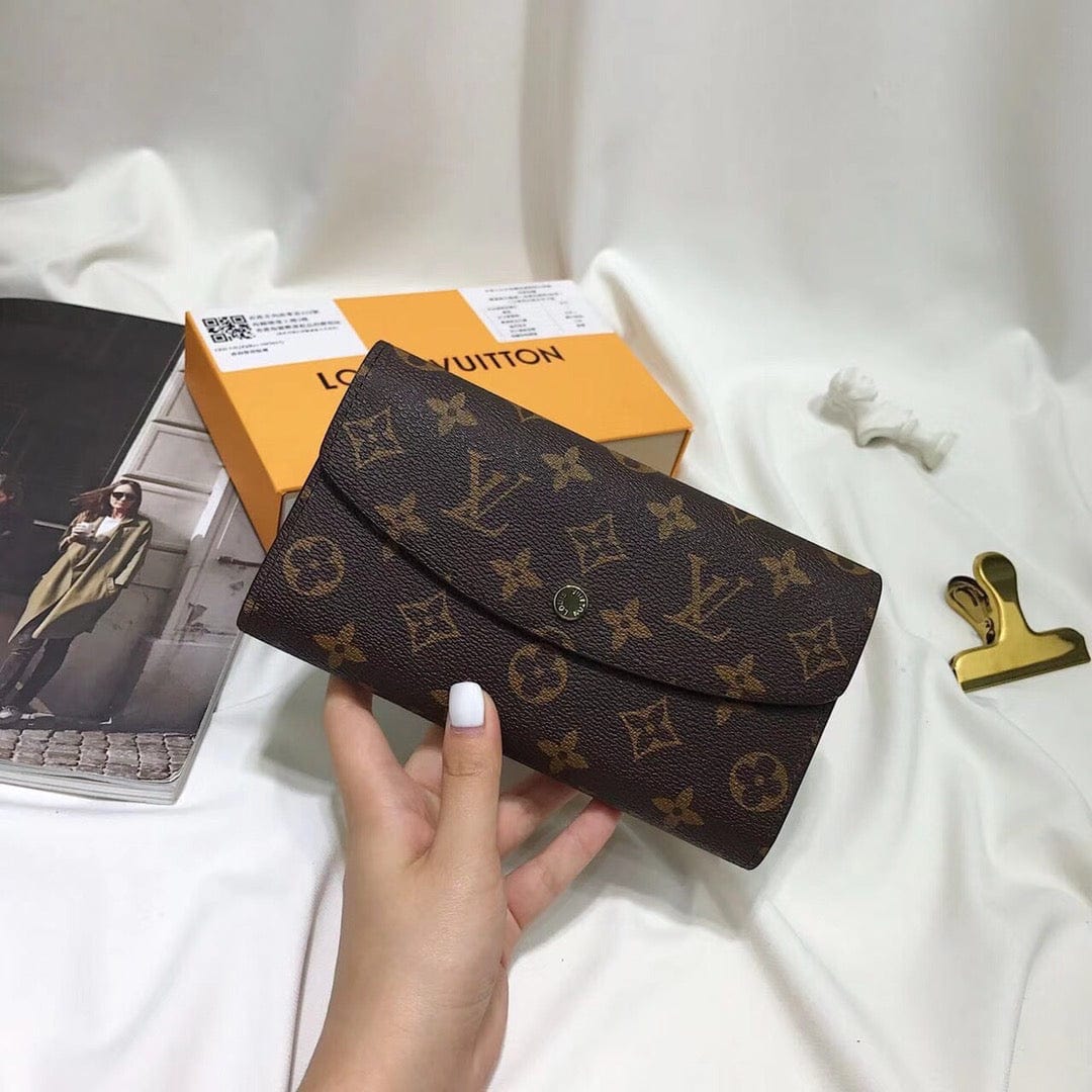 Tunde Store Damier Azur Louis Vuitton Wallet
