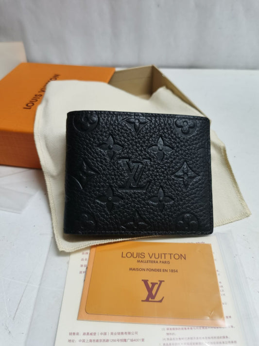 Tunde Store Embossed Black Leather Compact Wallet