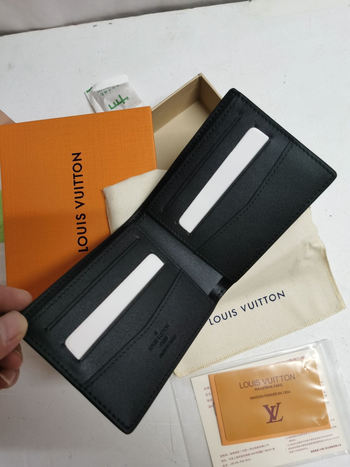 Tunde Store Embossed Black Leather Compact Wallet