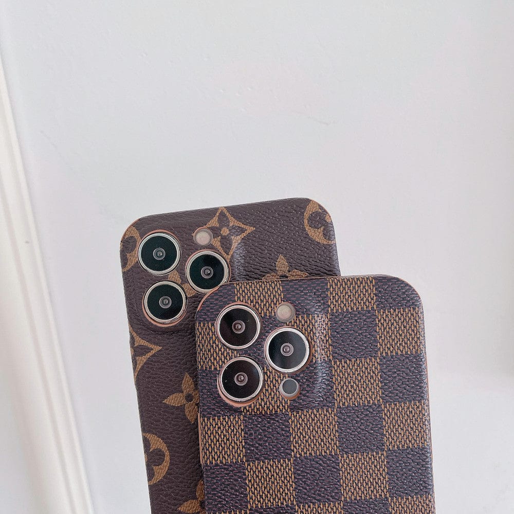 Tunde Store Famous Louis Vuitton & Gucci Patterns iPhone Cases - Unveil Timeless Luxury & Iconic Style