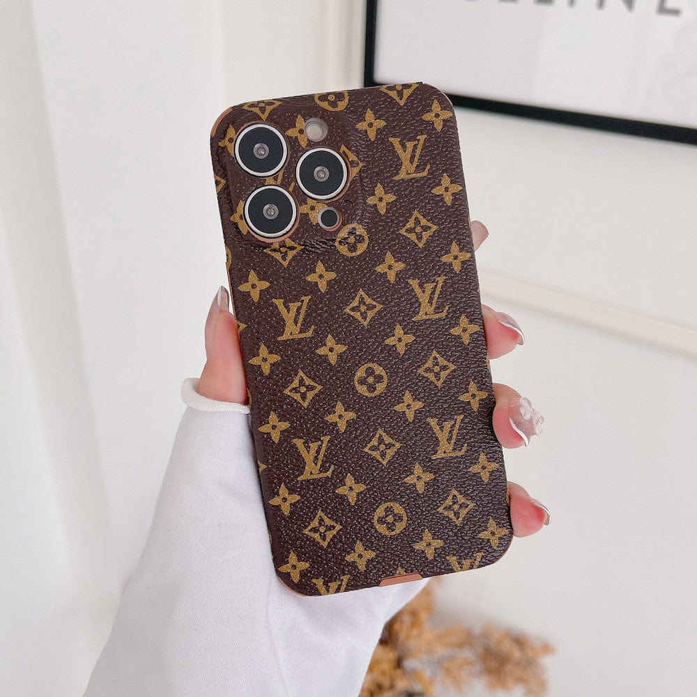 Tunde Store Famous Louis Vuitton & Gucci Patterns iPhone Cases - Unveil Timeless Luxury & Iconic Style