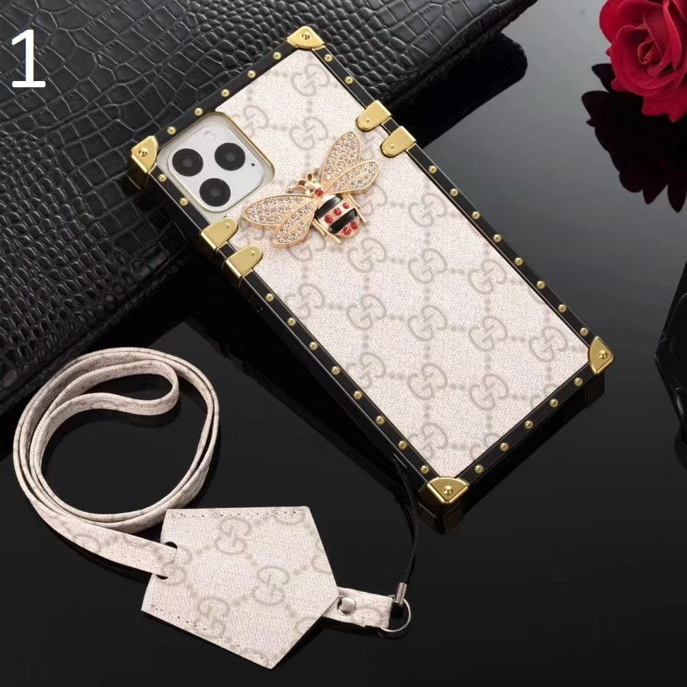 Tunde Store High Fashion Gucci Case for iPhone 15