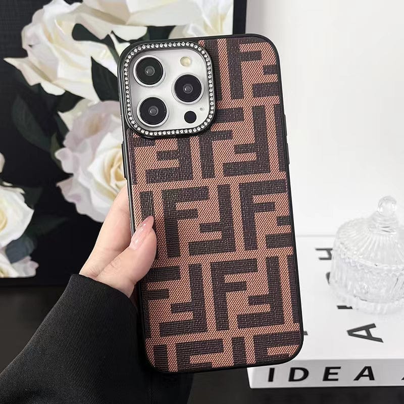 Tunde Store iPhone 16 Gucci Leather Covers