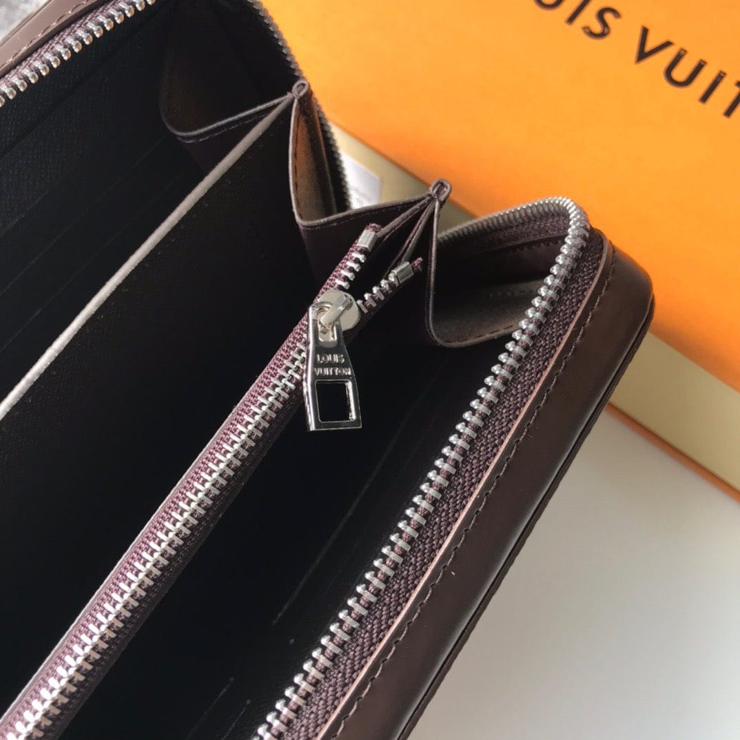 Tunde Store Leather Louis Vuitton Monogram Wallet