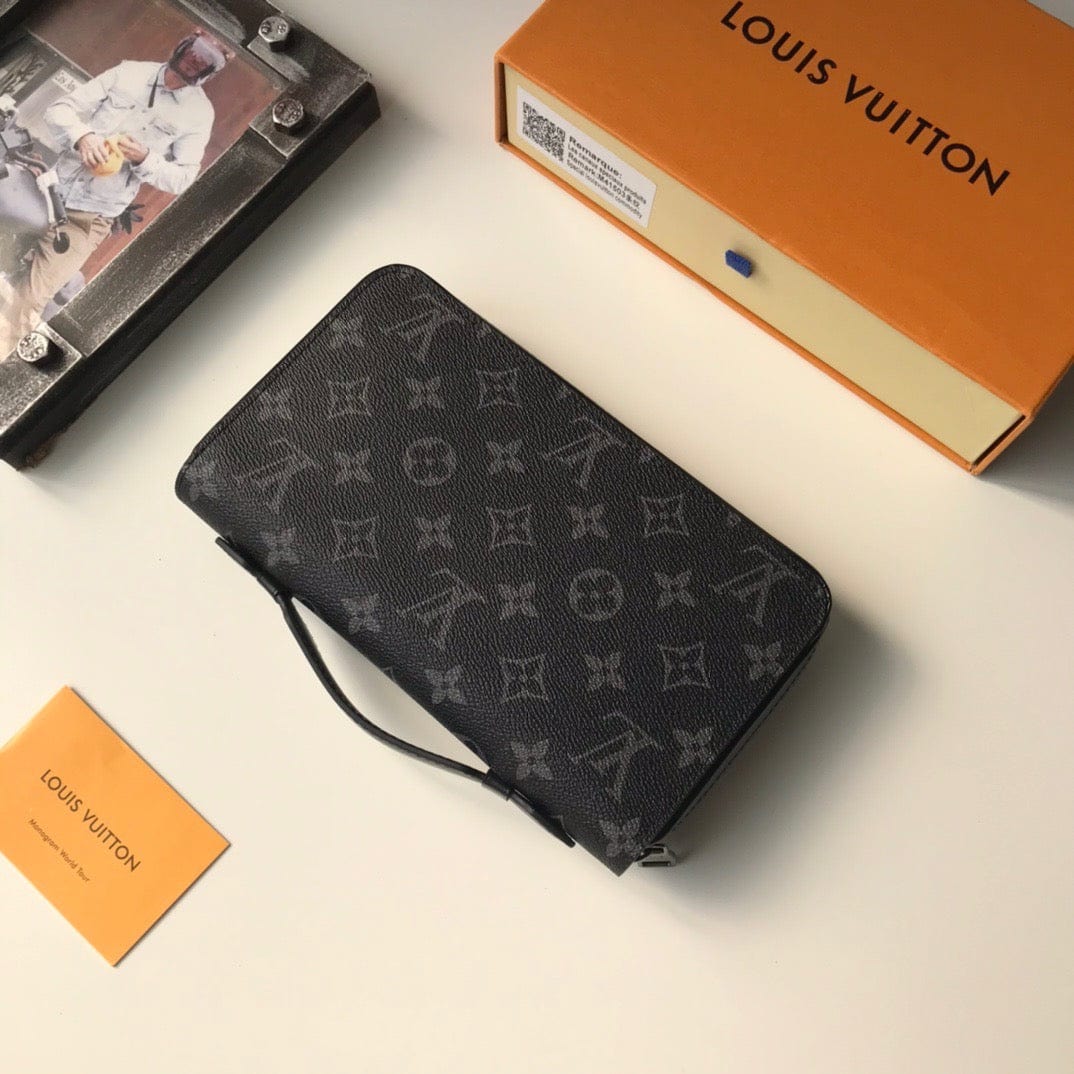 Tunde Store Leather Louis Vuitton Monogram Wallet