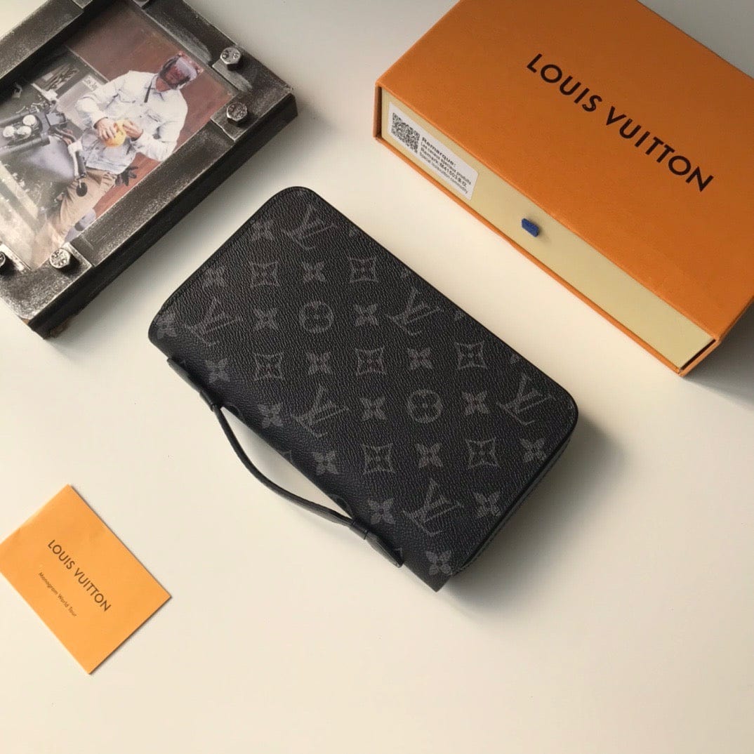 Tunde Store Leather Louis Vuitton Monogram Wallet