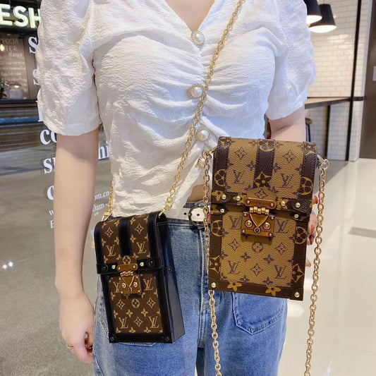 Tunde Store Leather Louis Vuitton Phone Bag (Phone Pouch)