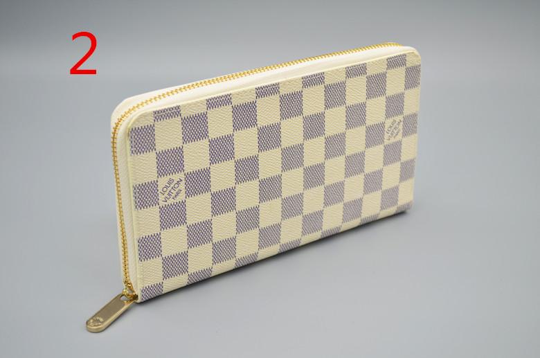 Tunde Store Leather Louis Vuitton Wallet