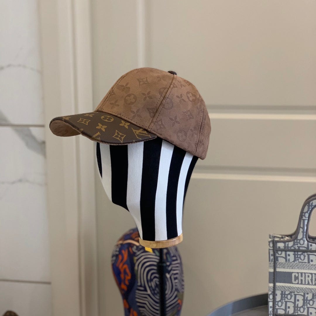 Tunde Store Louis Vuitton Black Monogram Canvas Cap with Brown Monogram Visor