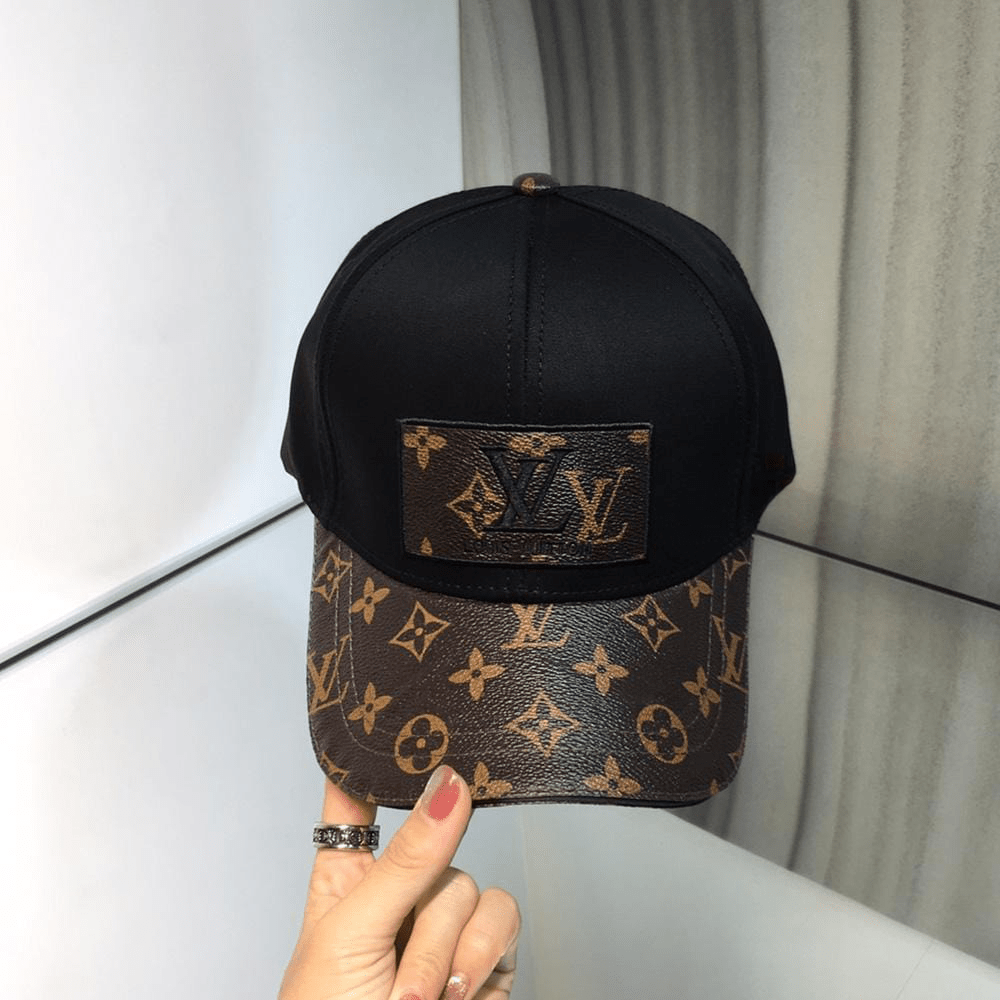 Tunde Store Louis Vuitton Classic Black & Brown Cap - Monogram Signature Design
