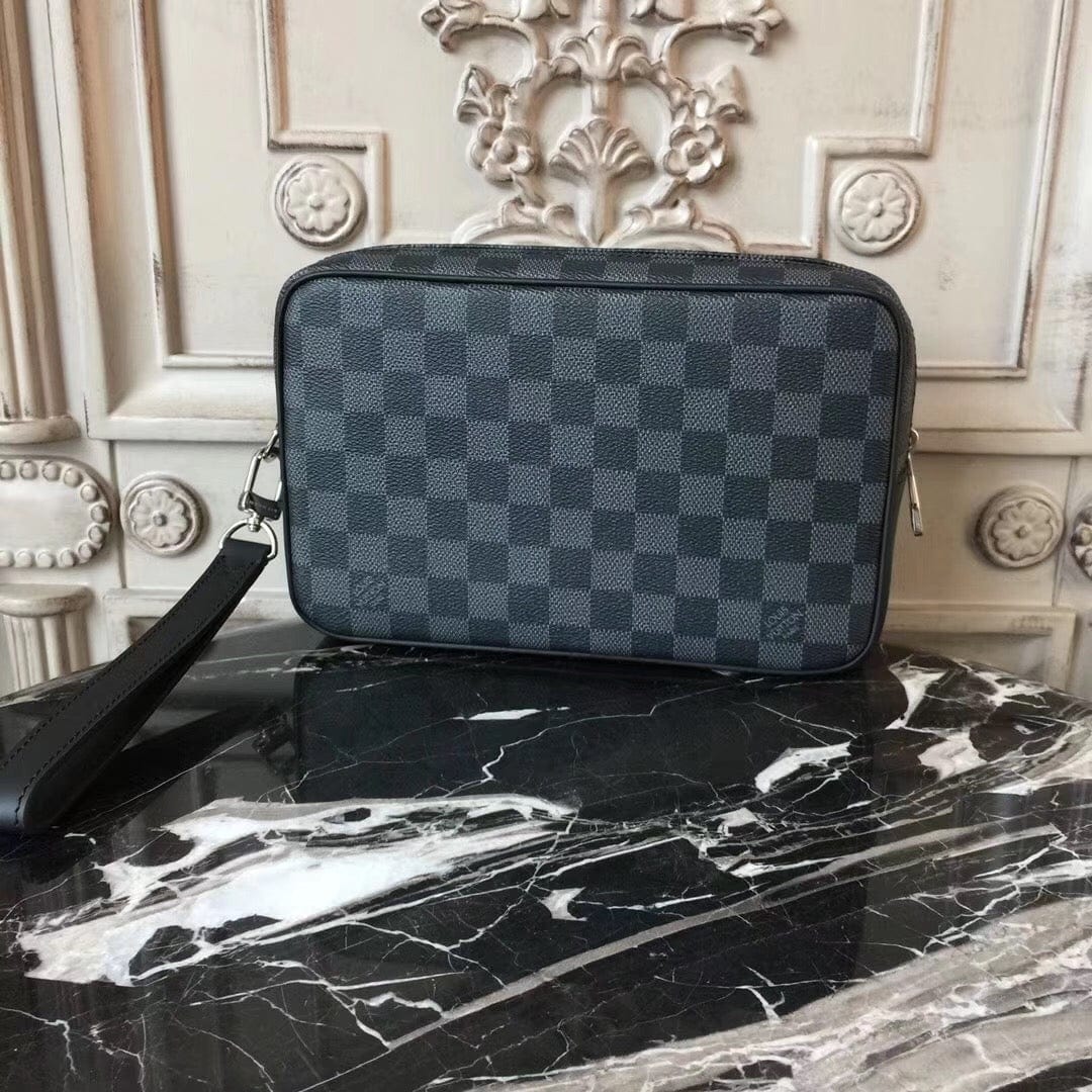 Tunde Store Louis Vuitton Essential Crossbody Bag