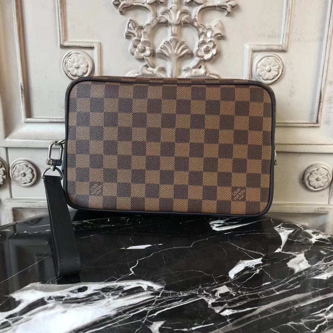 Tunde Store Louis Vuitton Essential Crossbody Bag