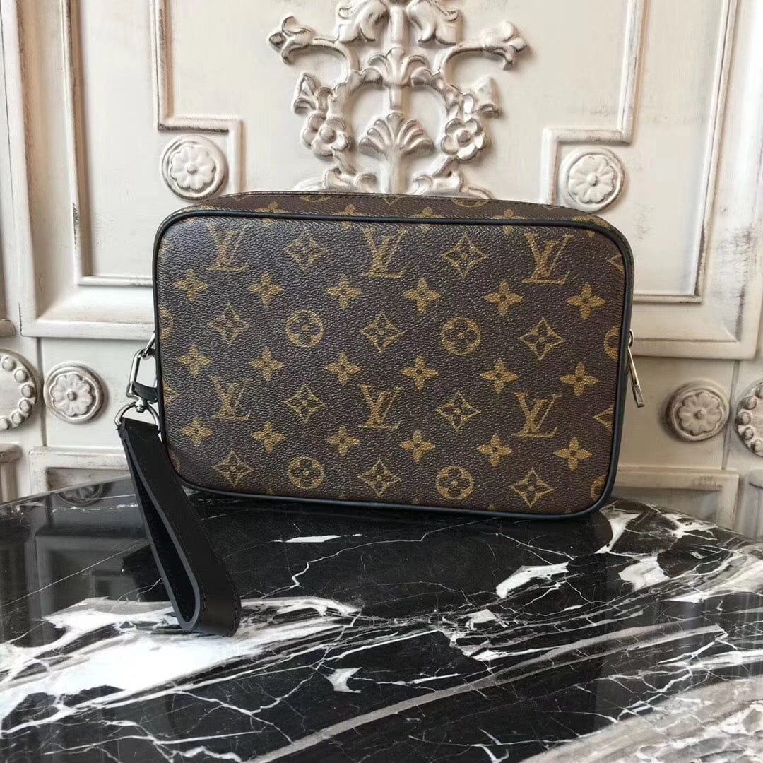 Tunde Store Louis Vuitton Essential Crossbody Bag