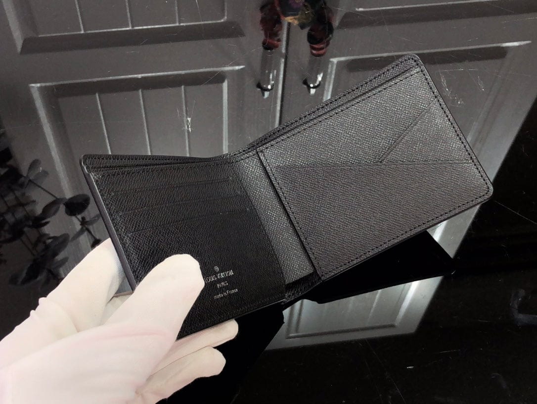 Tunde Store Louis Vuitton Gradient Monogram Canvas Wallet