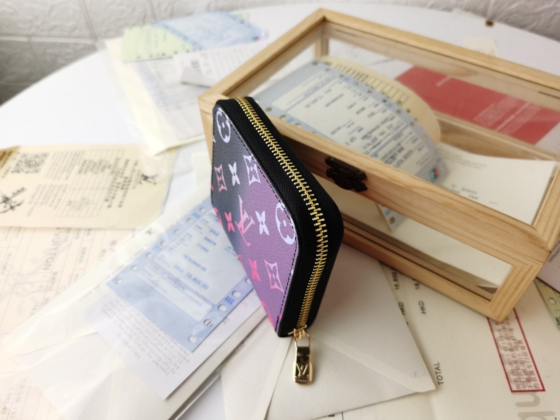 Tunde Store Louis Vuitton Leather Wallet With Zipper