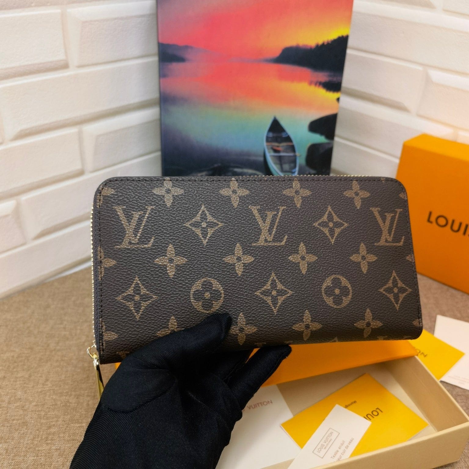 Tunde Store Louis Vuitton Leather Zipper Wallet
