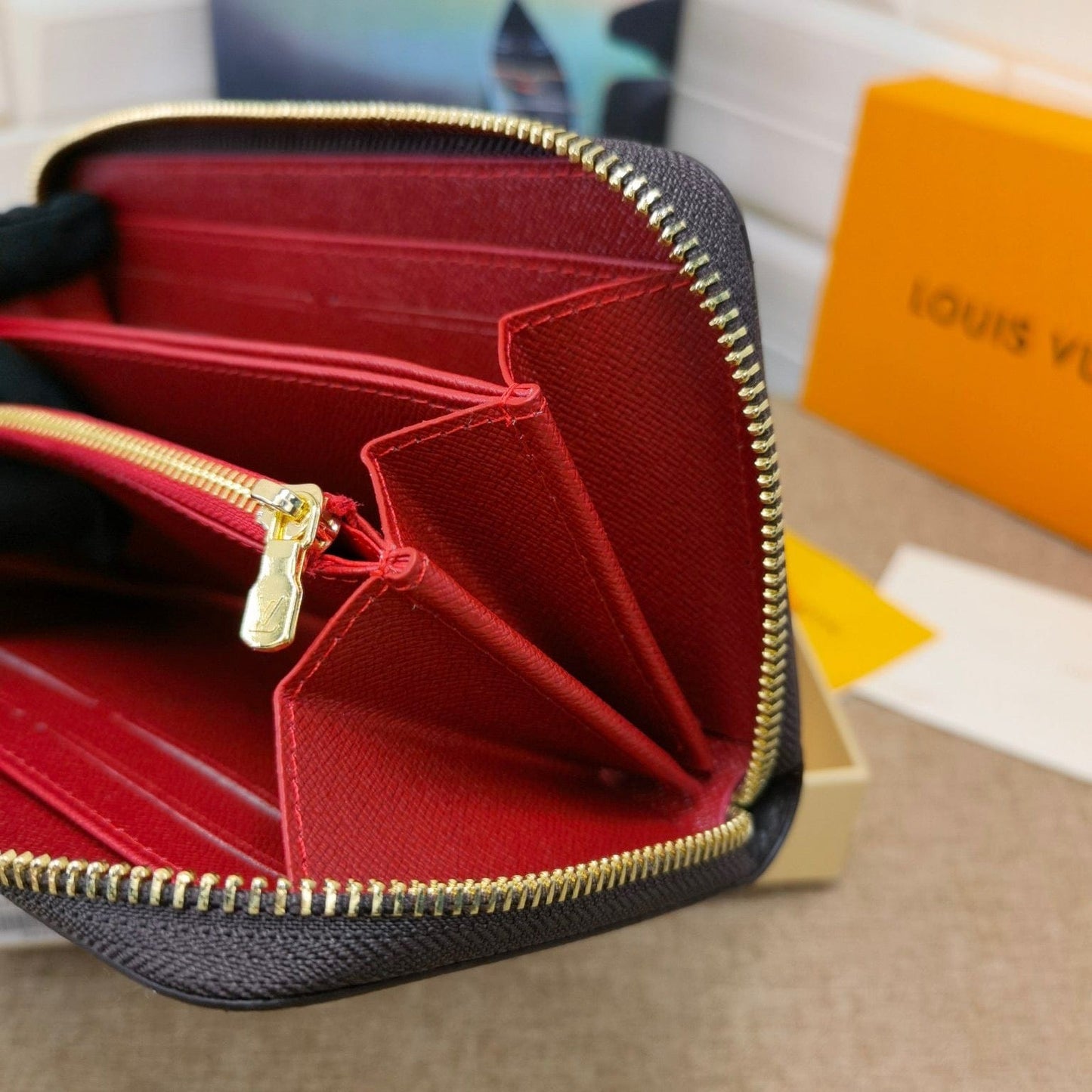 Tunde Store Louis Vuitton Leather Zipper Wallet