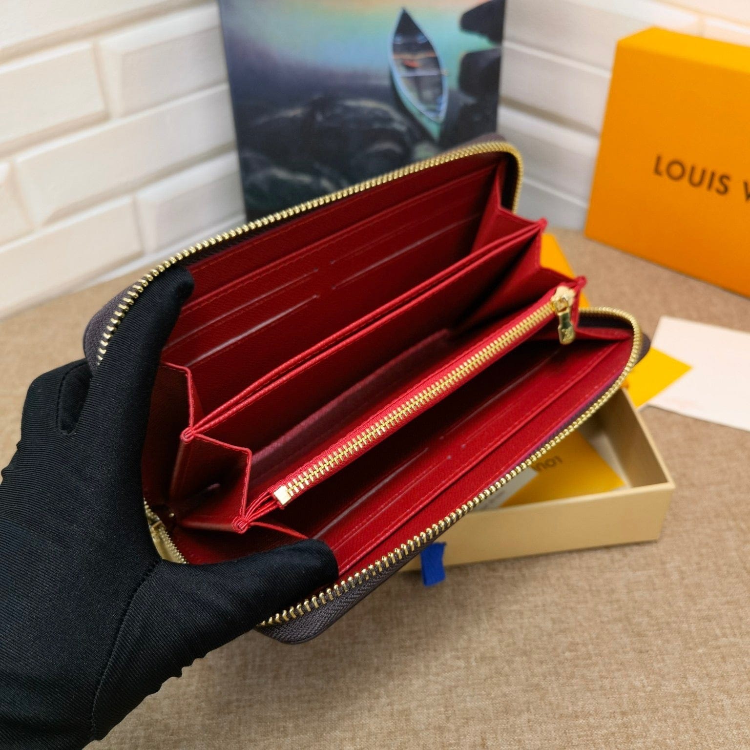 Tunde Store Louis Vuitton Leather Zipper Wallet