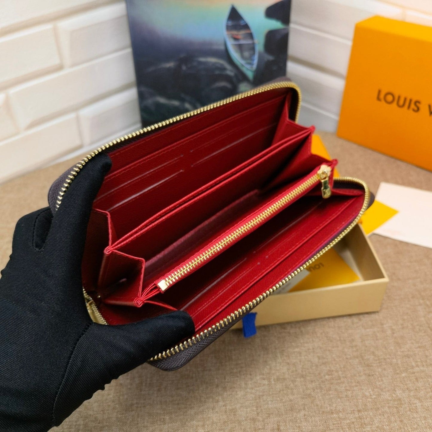 Tunde Store Louis Vuitton Leather Zipper Wallet