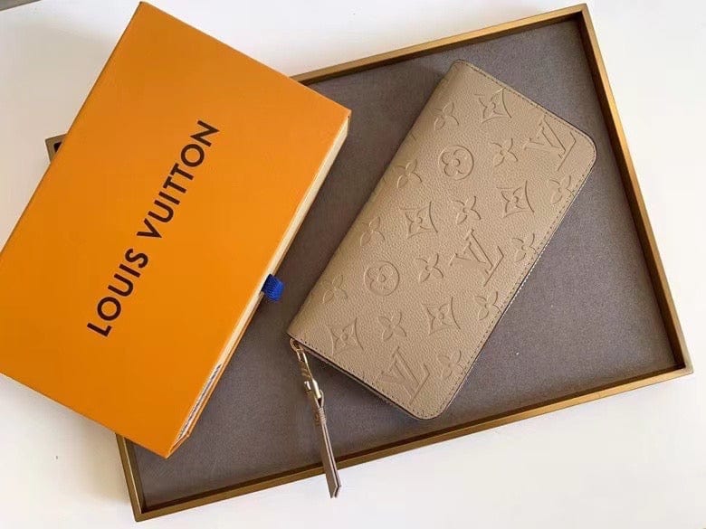 Tunde Store Louis Vuitton Leather Zipper Wallet