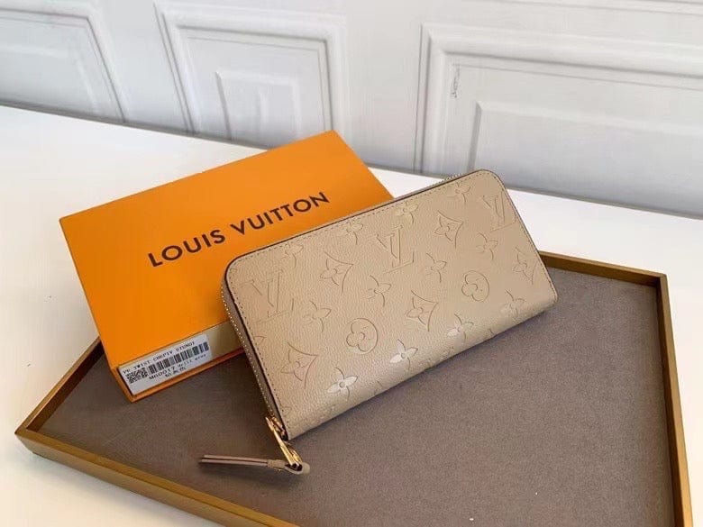 Tunde Store Louis Vuitton Leather Zipper Wallet