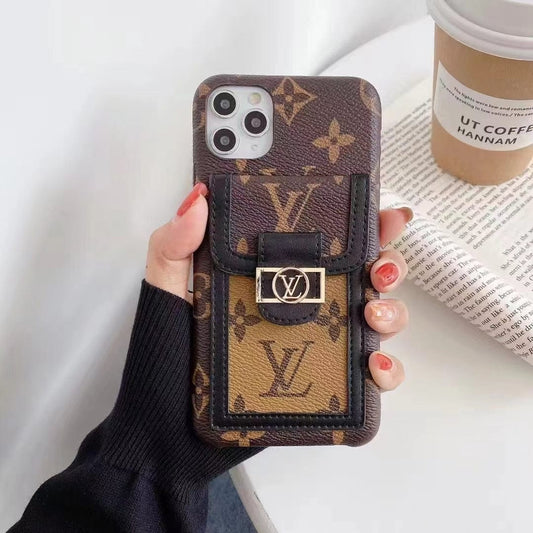 Tunde Store Louis Vuitton Luxury iPhone 15 Wallet Case: A Touch of Refined Elegance