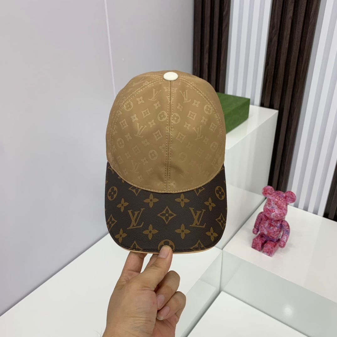 Tunde Store Louis Vuitton Monogram Bi-Color Cap