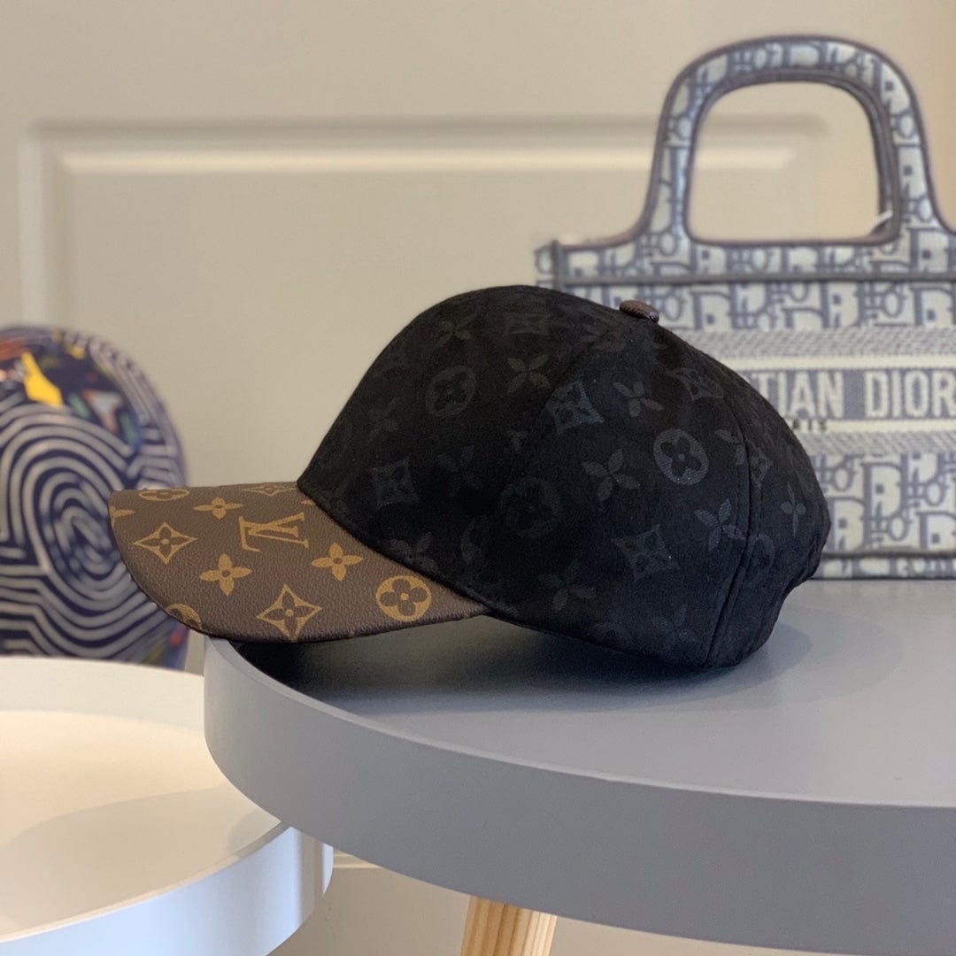 Tunde Store Louis Vuitton Monogram Black Suede & Brown Leather Cap
