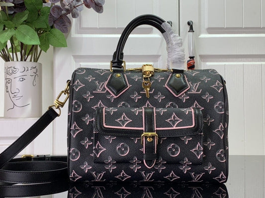 Tunde Store Louis Vuitton Speedy Bandouliere Bag