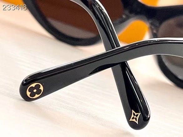 Tunde Store Louis Vuitton Women Sunglasses - Chic and Feminine
