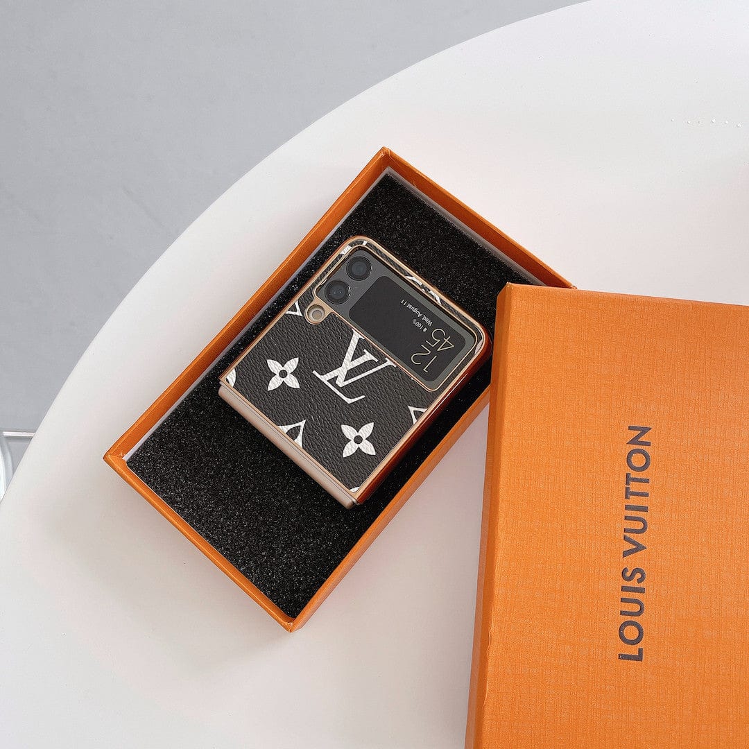 Tunde Store Louis Vuitton Z Flip Phone Case | Luxurious Craftsmanship