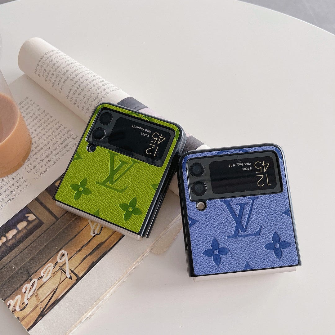 Tunde Store Louis Vuitton Z Flip Phone Cases | Luxurious Craftsmanship with Black Frame