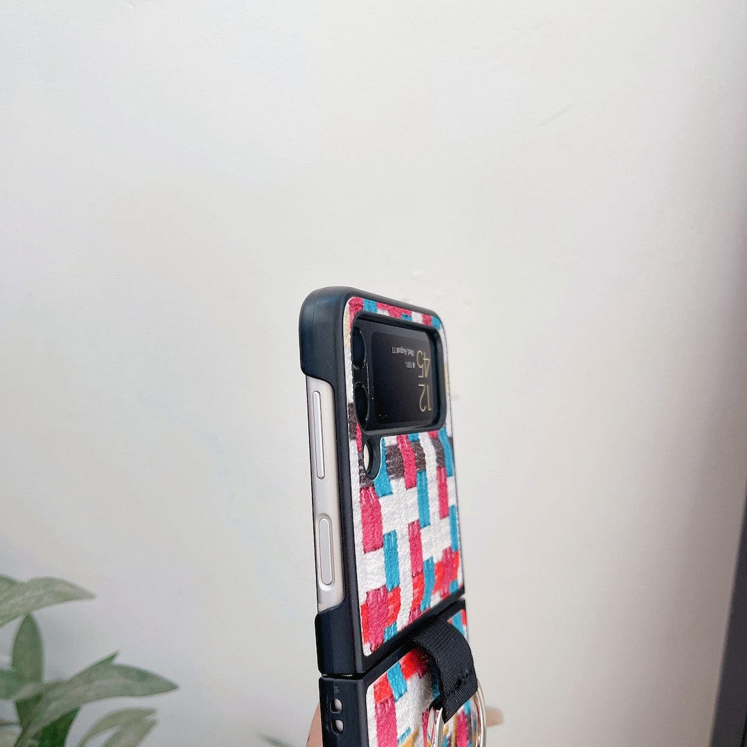 Tunde Store Louis Vuitton Z Flip Phone Cases with Ring Holder | Striking Luxurious Craftsmanship