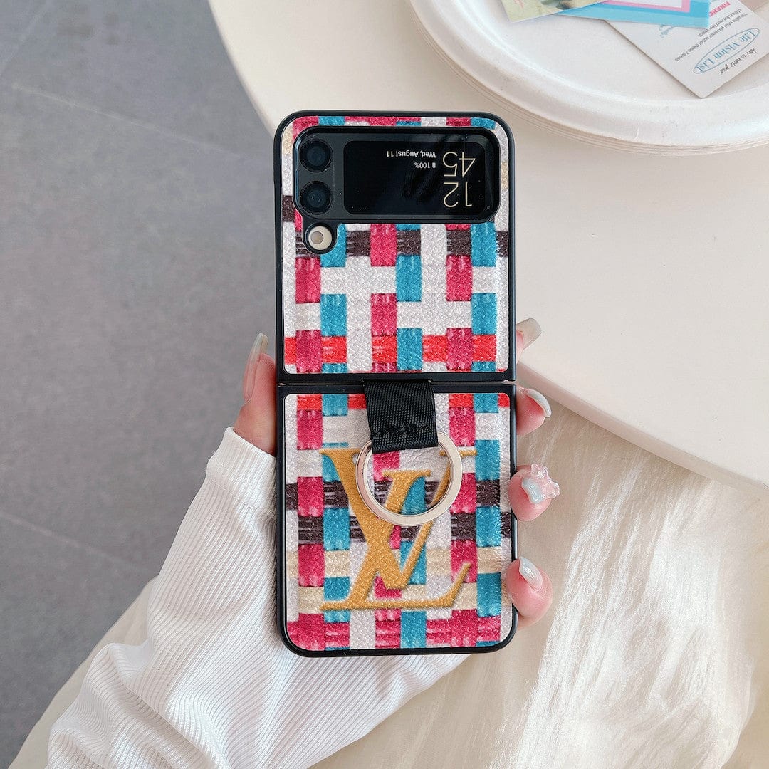 Tunde Store Louis Vuitton Z Flip Phone Cases with Ring Holder | Striking Luxurious Craftsmanship