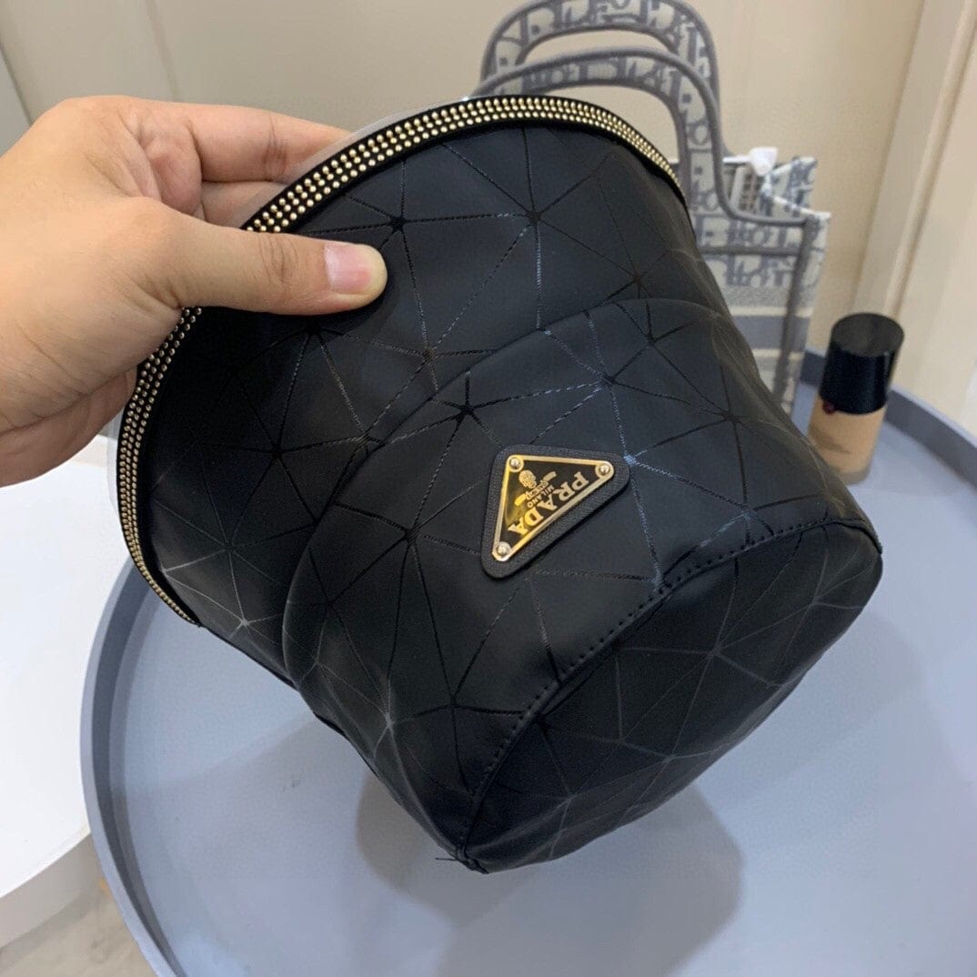 Tunde Store Luxurious Prada Black Bucket Hat