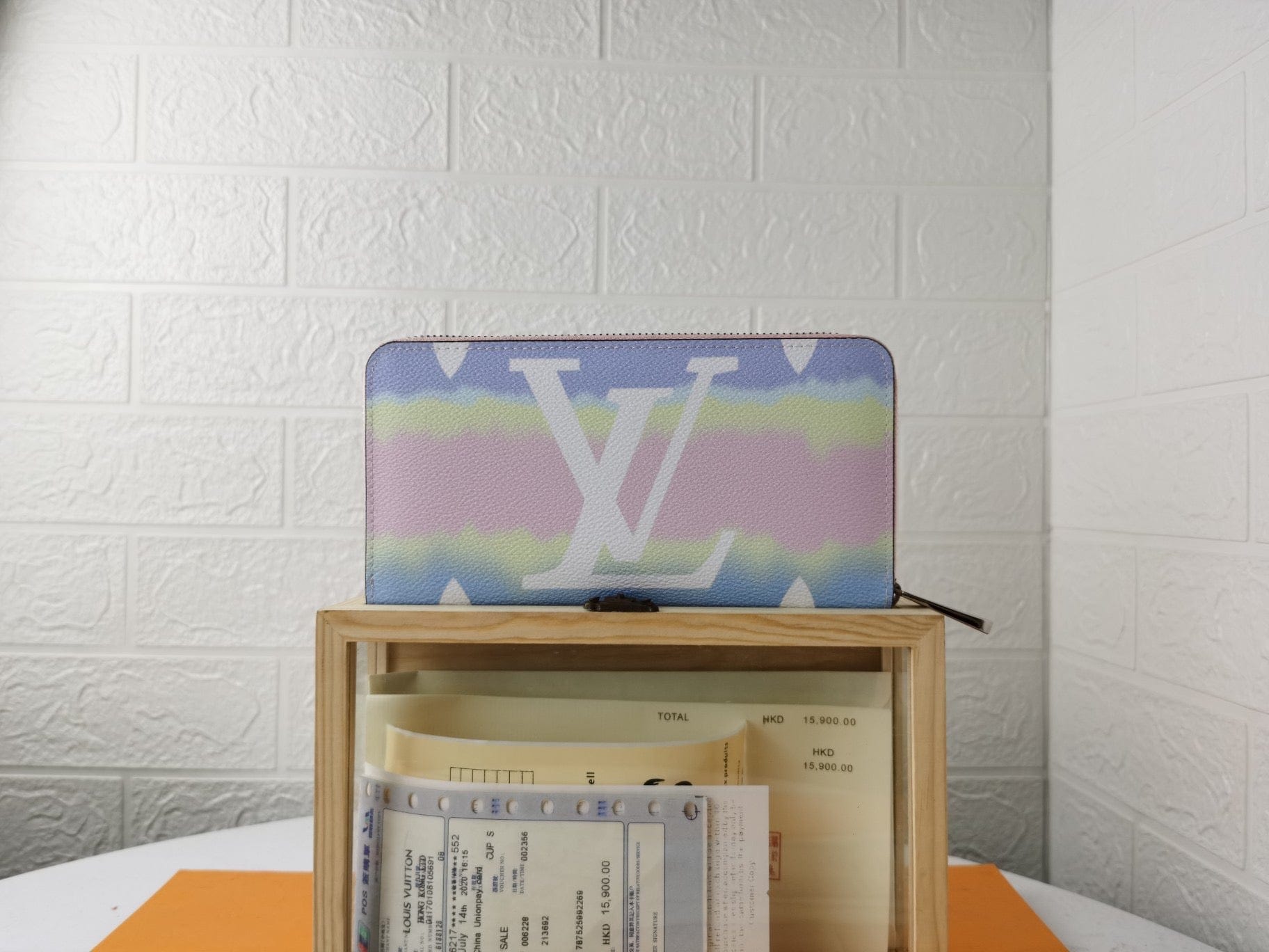 Tunde Store MultiColor Louis Vuitton Leather Zipper Wallet