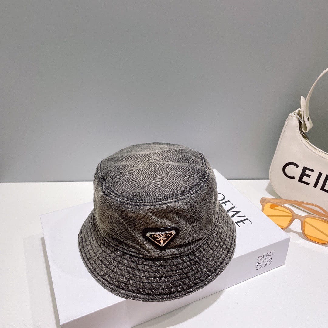 Tunde Store Prada Re-Nylon Bucket Hat for women- Sustainable Style and Versatile Design