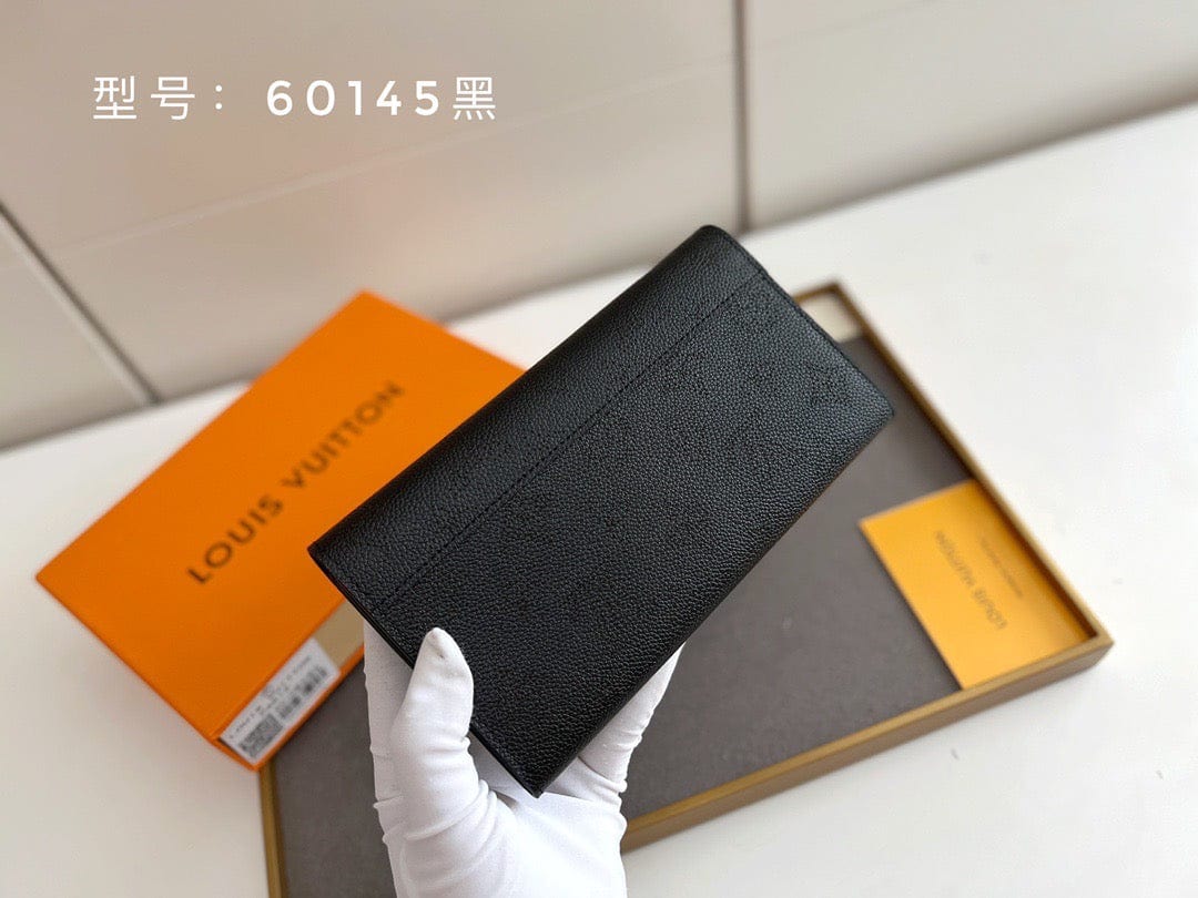 Tunde Store Rose Ballerine Louis Vuitton Wallet