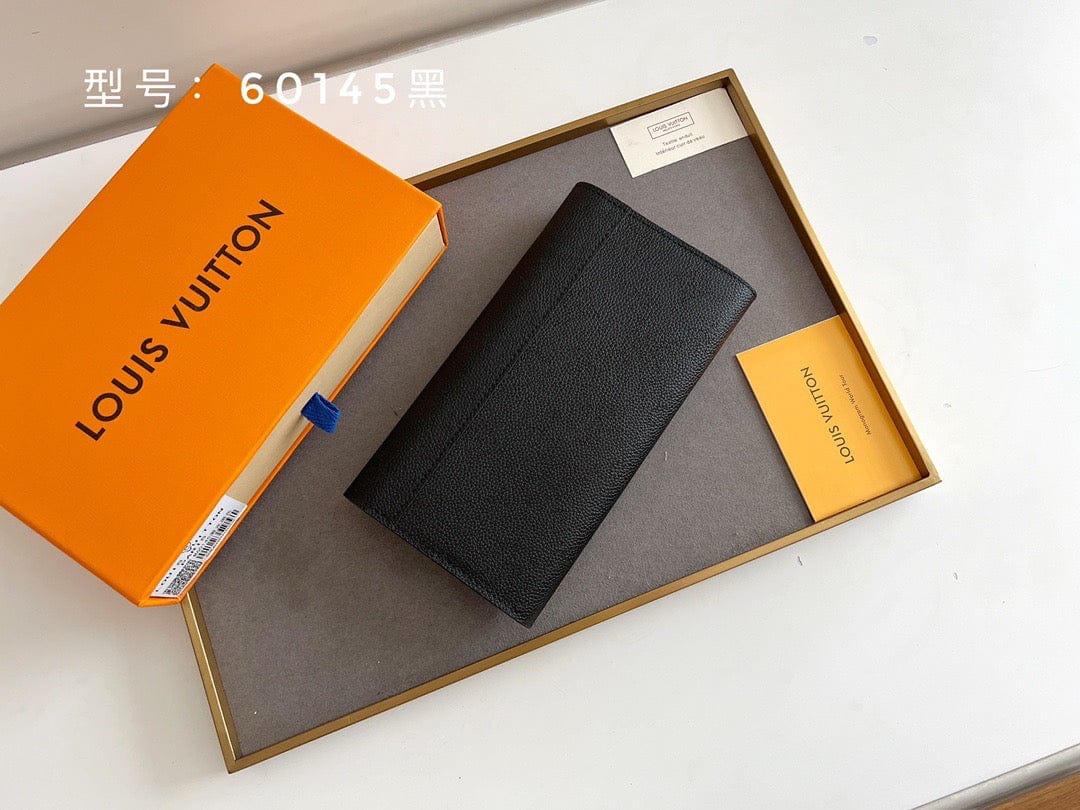Tunde Store Rose Ballerine Louis Vuitton Wallet