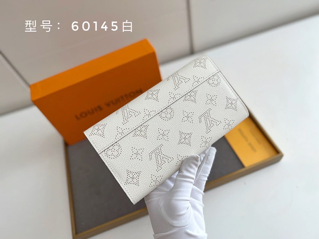 Tunde Store Rose Ballerine Louis Vuitton Wallet