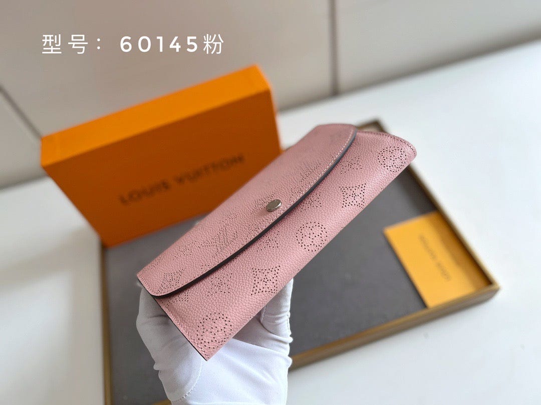 Tunde Store Rose Ballerine Louis Vuitton Wallet