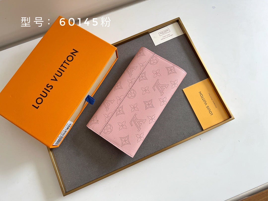 Tunde Store Rose Ballerine Louis Vuitton Wallet