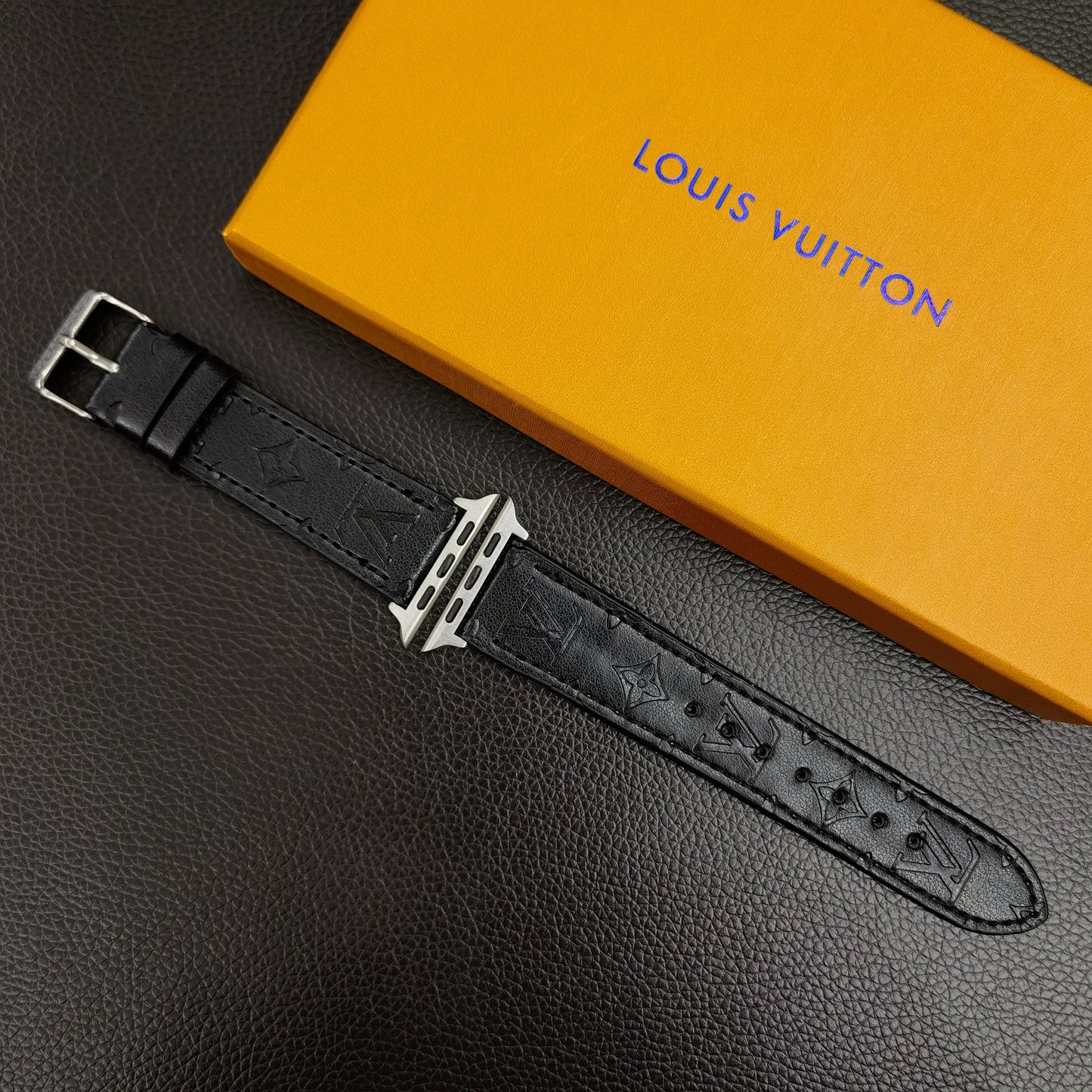 Tunde Store Textured Leather Louis Vuitton Watch Band 38/40/41/42/44/45/49 mm